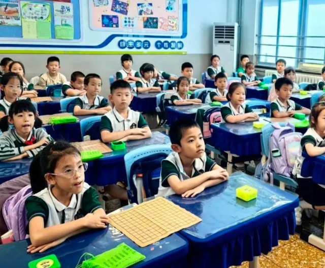 每一门特征课程每一个特征都为孩子们未来多给一种挑选 每一门特征课程每一个特征都为孩子们未来多给一种挑选