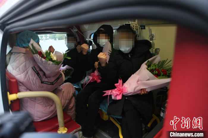  河南：5名患者集体出院 全省累计治愈25例
